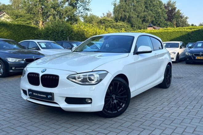 BMW 1-serie 116i Upgrade Edition